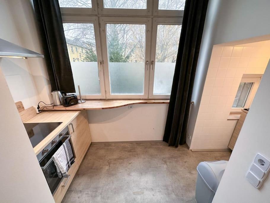 Modern City Apt. -With 2 Tv, Netflix And Work Desk إسن المظهر الخارجي الصورة